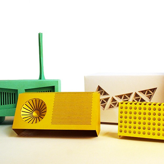 Illustration for article titled DIY Papercraft Steve Jobs: Enact Your "One more thing..." Fantasy